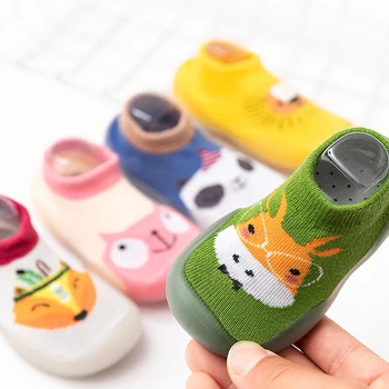 Сладък Дизайн с Бродерия на Анимационни животни, Детска устойчива на плъзгане Обувки За Новородени Момичета, Памучни Нескользящие Чорапи За Момчета
